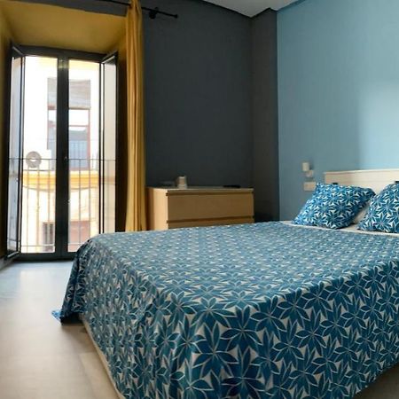 Baobab Hostal El Puerto de Santa Maria Bagian luar foto